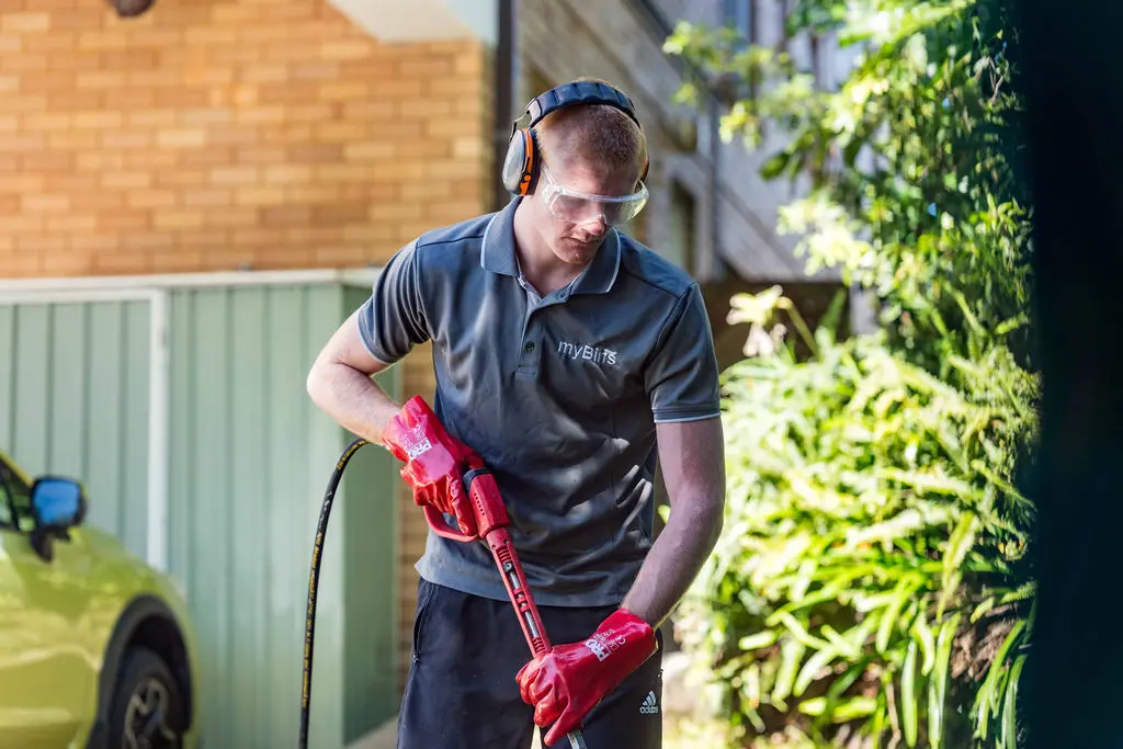 Strata Driveways and Common Areas: The Cleaning Rhythm That Reduces Complaints