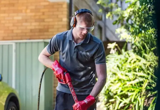 https://mypressurewashing.com.au/wp-content/uploads/2026/06/PressureWasher_sydney_Cleaning.webp